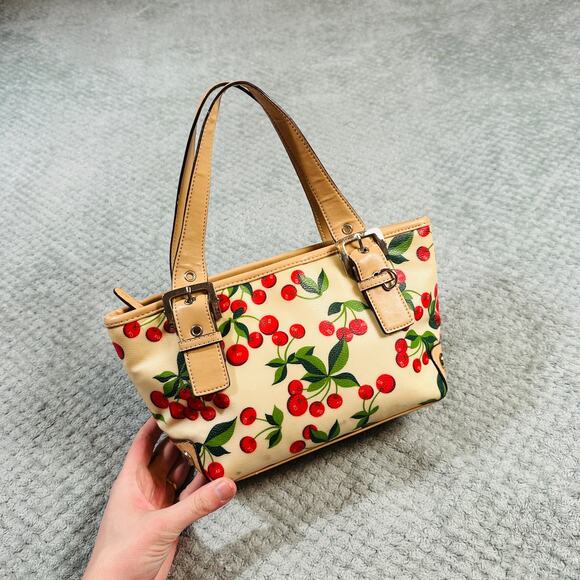 Cute Y2K XOXO Cherry Print Faux Leather Mini Shoulder Bag Soho Retro Cream/Red - Picture 1 of 9